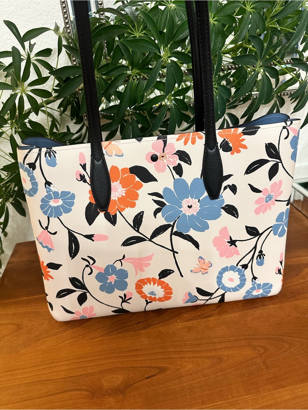 Kate Spade Floral Garden All Day Large Tote Bag - Picture 3 of 6